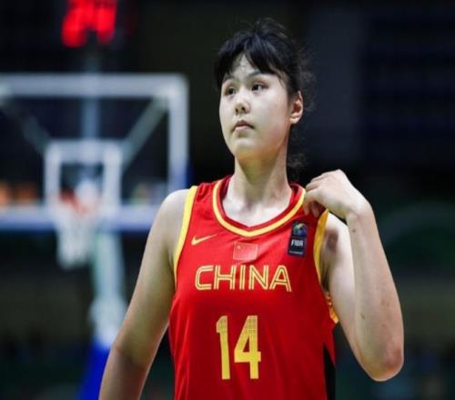 詹姆斯今年,未举办个人,迷你训练营,NG体育NG,Sports官网,NG,SportsNG体育娱乐,NG体育投注,NG体育平台,NG体育赛事直播,NG体育app下载