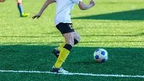 阿尔克马尔首回合2-1逆转拉齐奥，帕夫利季斯进球难救主，荷甲劲旅逆袭领跑夺冠行列！