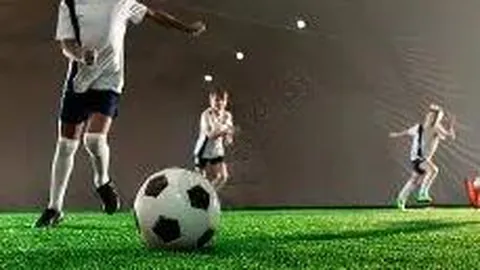 篮球战场，18战15胜，精心备战，品质制胜，全力冲刺，加油向前！